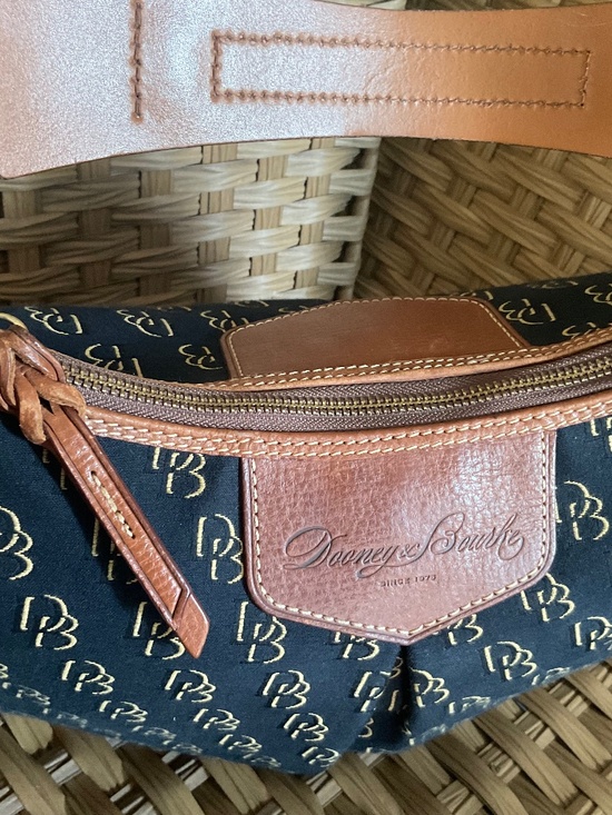 Dooney Bourke Handbags - Like new Dooney & Bourke monogram hobo bag
